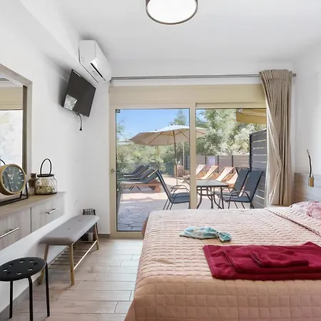 Armonia Boutique No 2 Νικιάνα